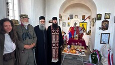 Хиландарски монаси Петровдан дочекали на врху Кајмакчалана