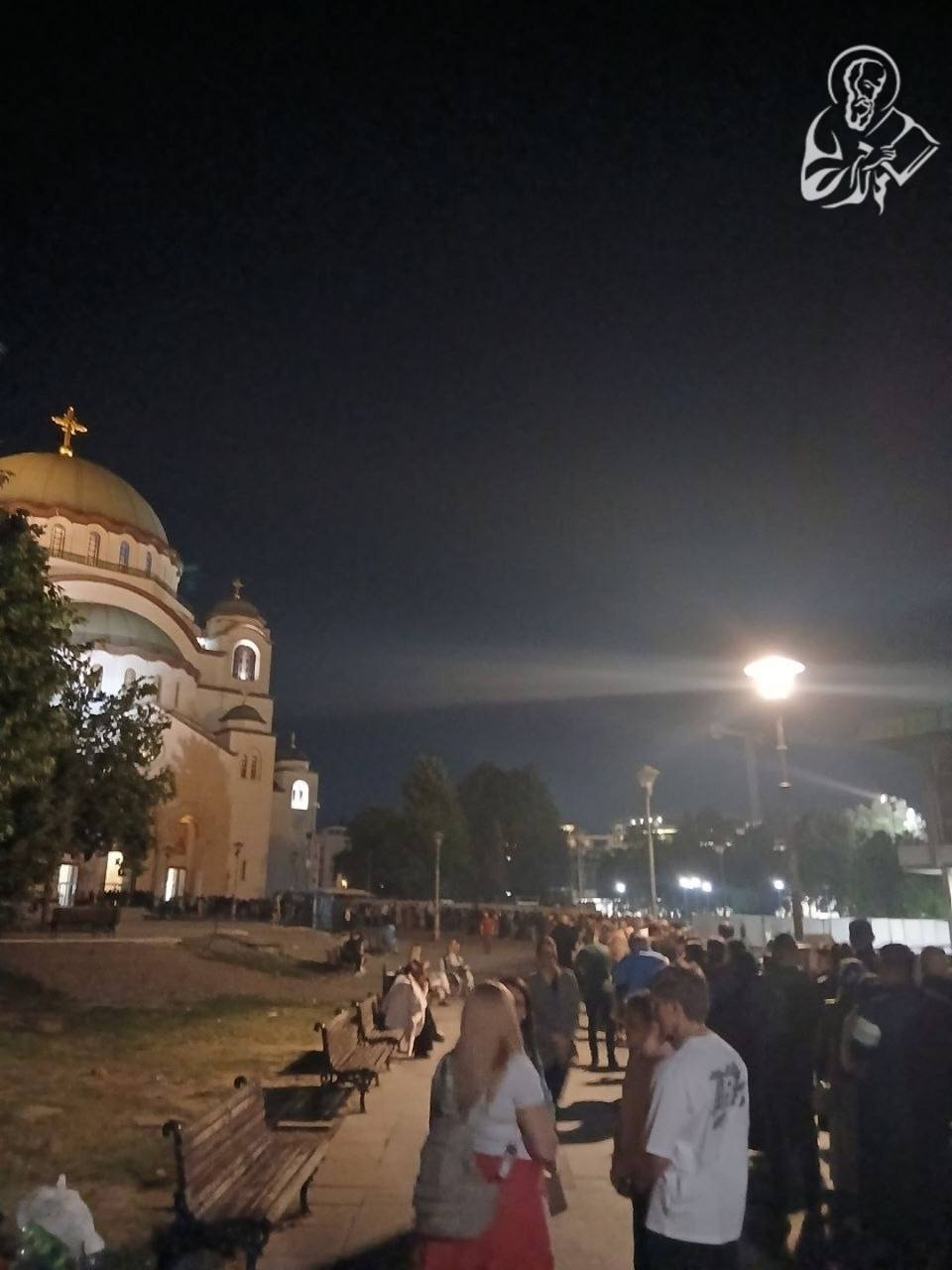 Сусрети с Пресветом и њено чудо док птице плешу над храмом фото 2