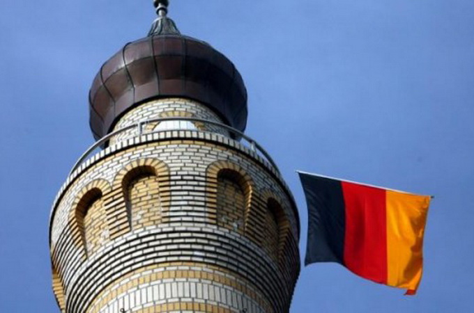 Imams suspected of spying for Erdogan in Germany