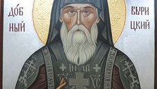 Crown of thorns not made by hands miraculously appears on icon of St. Seraphim of Vyritsa