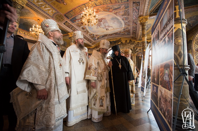 Photo exhibition about newest history of UOC opened in Kiev Lavra (PHOTOS)