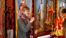 Metropolitan Agafangel of Odessa performs divine service translated into sign language (VIDEO)