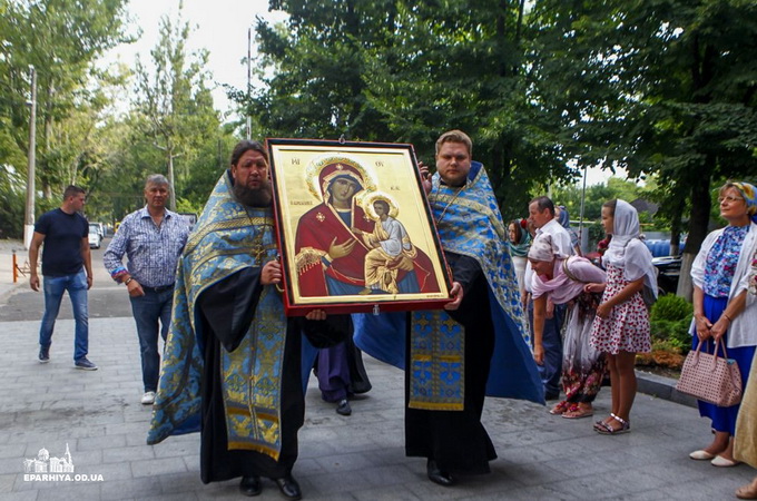 Athos icon of the Holy Virgin “The Quick to Hearken” arrives in Odessa (PHOTO, VIDEO)