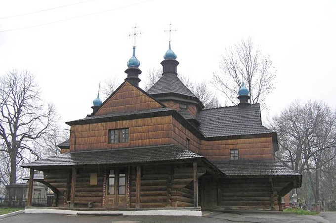 Chaplains of UGCC call seizure of church in Kolomyia 