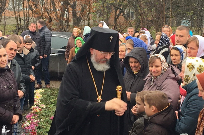 New church of UOC consecrated in Rovno eparchy instead of the seized by UOC-KP