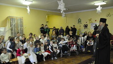 In Zaporozhe, the UOC helps children with disabilities evicted by the Kyiv Patriarchate