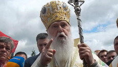 Filaret claims to be the head of SLC and take Lavras from the Church