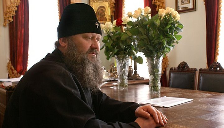 The abbot of the Kiev-Pechersk Lavra Metropolitan Pavel (Lebed’) of Vyshgorod and Chernobyl