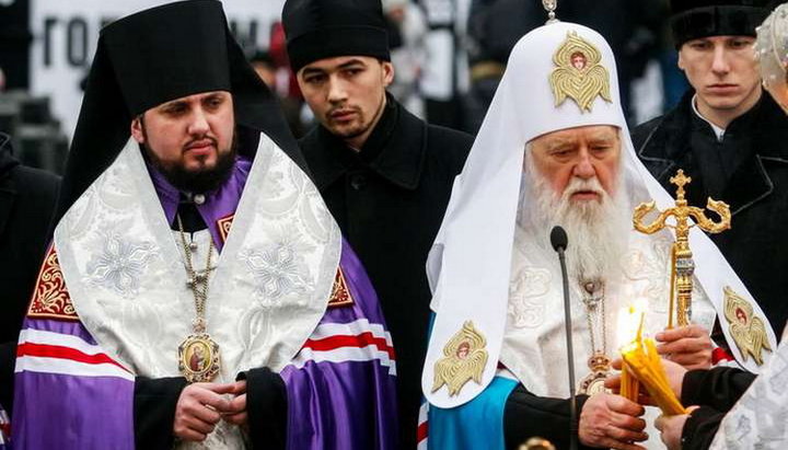 Head of the OCU Epiphany Dumenko and head of the UOC KP Filaret Denisenko