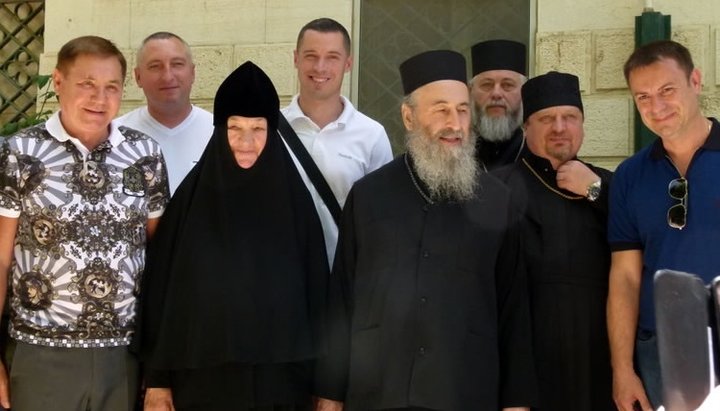 During his pilgrimage to the Holy Land, the Primate of the UOC visited the ROCOR nunneries. Photo: ROCOR website