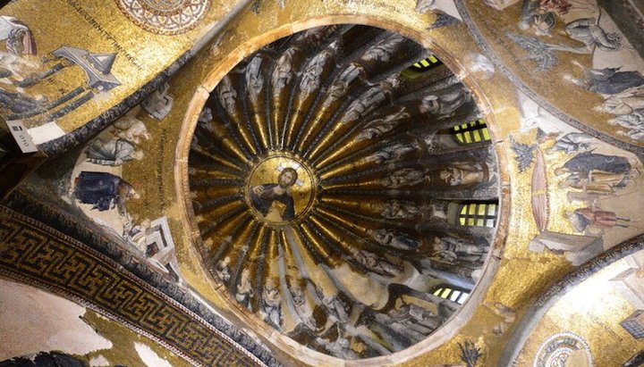 The Church of the Holy Saviour inside. Photo: tourister.ru