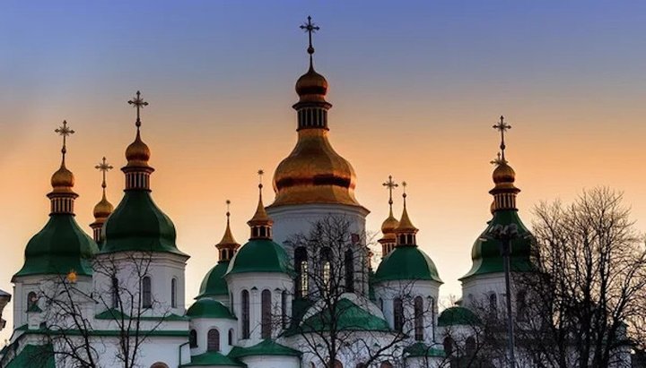 The UOC was not allowed into the St. Sophia Cathedral. Photo: from open sourcesткрытых источников