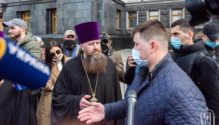 Archpriest Vasily Nachev at the President's Office in Kyiv. Photo: news.church.ua