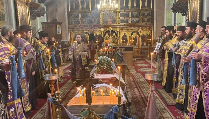 A burial service over Yaroslav Karliychuk. Photo: facebook.com/orthobuk