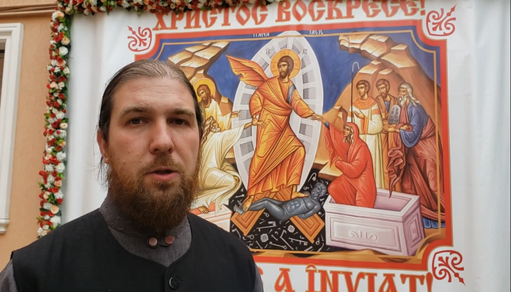 Rector of St. Michael's Church of the UOC in the village of Zadubrivka, Chernivtsi region, Archpriest Vitaly Durov. Photo: a video screenshot from the Facebook page of the Chernivtsi-Bukovyna Eparchy of the UOC.