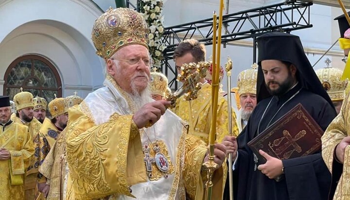 Head of Phanar at the "divine service" of the OCU in Kyiv. Photo: Facebook of the Patriarchate of Constantinople