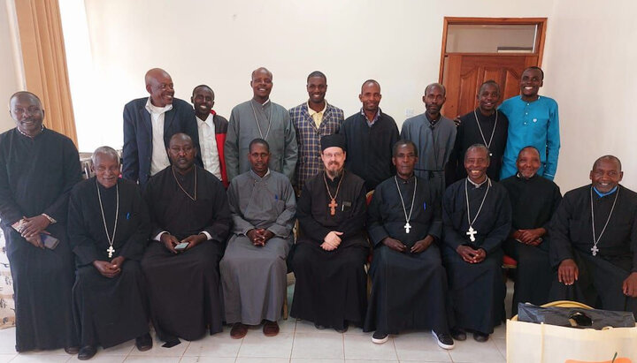 Clerics of the Russian Orthodox Church in Africa with Priest Georgy Maximov. Photo: t.me/exarchleonid