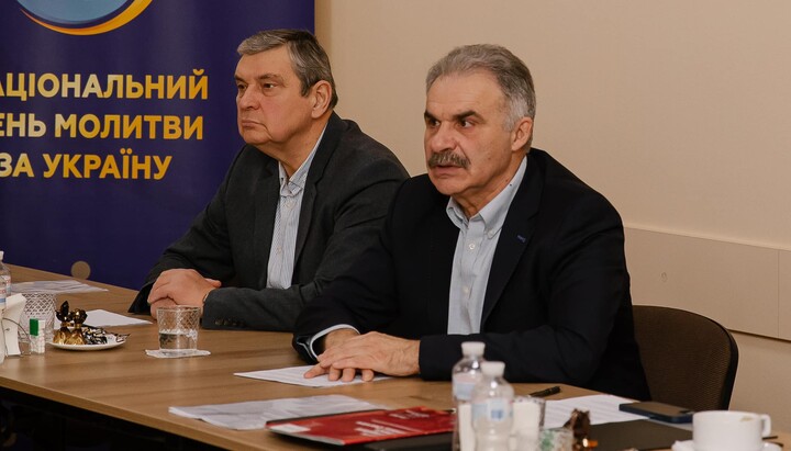 Voynalovych and Yelensky. Photo: facebook.com/repcu.org