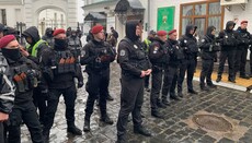 Police report taking Lavra’s gallery under protection