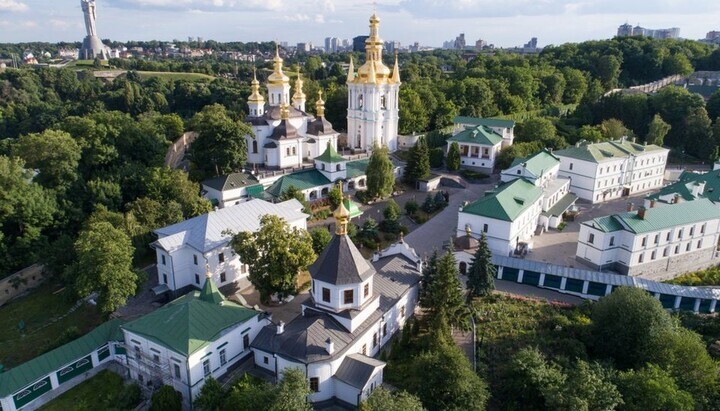 Politologist: Confrontation over Kyiv-Pechersk Lavra to resume after court