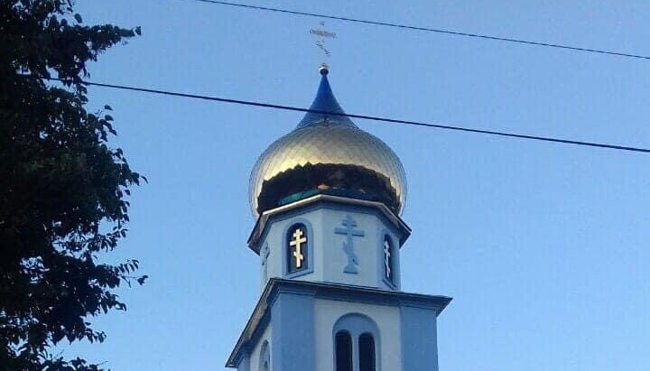 Temple in the name of the Holy Spirit in Luh village. Photo: orthodoxkhust.org.ua