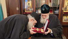 Athonite hegumen supporting OCU meets with Bulgarian Patriarch