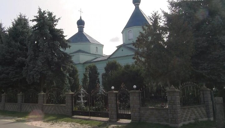 UOC temple in honor of St. Nicholas in Triskyni village. Photo: rivne1.tv