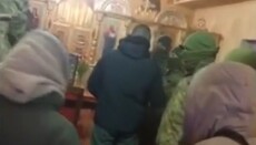 OCU activists seize a church in Kotsiubynske during a service