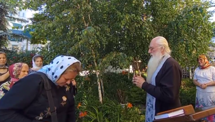 Prayer vigil near the Lavra on June 26, 2024. Photo: screenshot of video t.me/save_Lavra