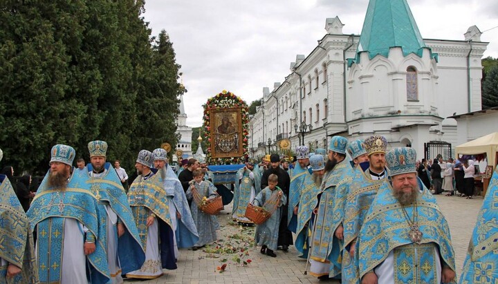 Procession with the Sviatohirsk Miraculous Icon of the Mother of God. July 30, 2024. Photo: Pokrovsky Vicariate