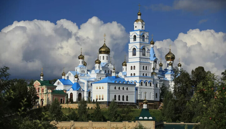 Holy Spirit Monastery and Ternopil RSA dispute ownership of Pochaiv skete