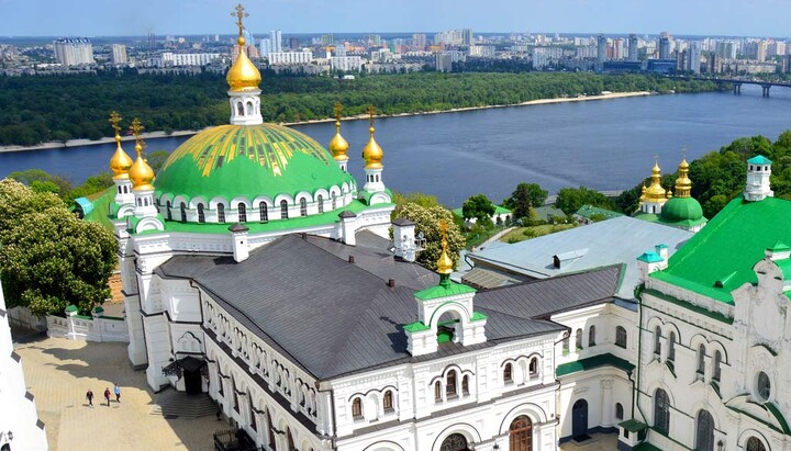 Kyiv-Pechersk Lavra. Photo: Paths-Roads