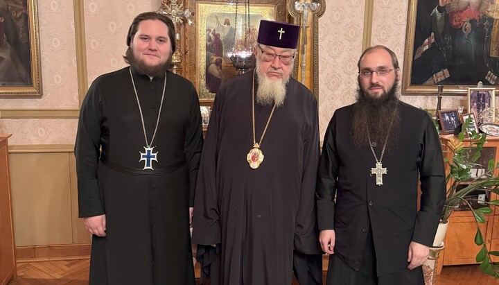 Metropolitan Sawa of Warsaw and All Poland, Archimandrite Mitrofan (Bozhko), and Hieromonk Joasaph (Mironov). Photo: KDA