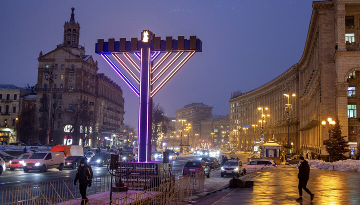 Hanukkah Menorah in Kyiv. Photo: nv.ua