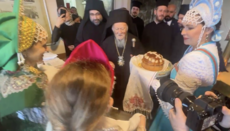 Head of Phanar сelebrates old-style Christmas with Russians in Istanbul