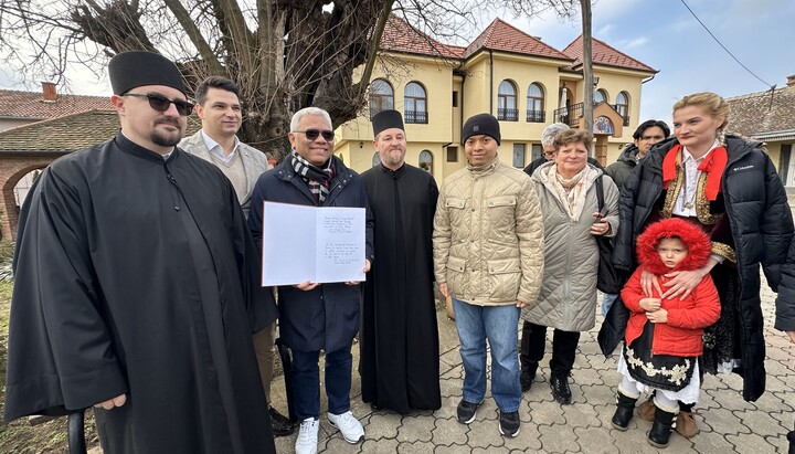 Одлазећеи амбасадор Индонезије посетио храм Светог великомученика Георгија у Салашу Ноћајском