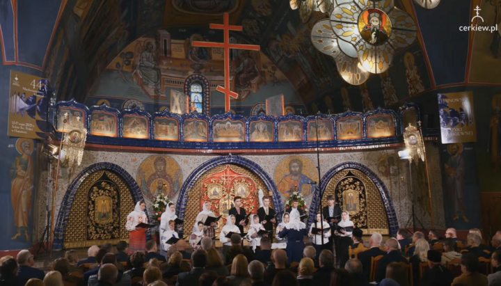 Наступ хора Волинске епархије у Пољској. Фото: скриншот ЈТ канала гајновског фестивала