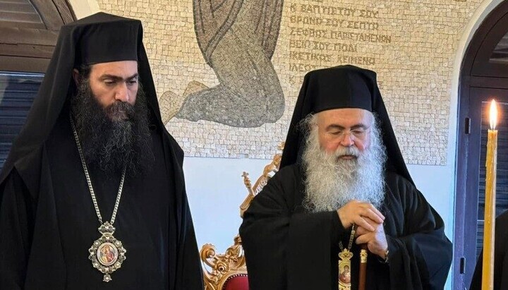 Митрополит Тихик и архиепископ Георгије. Фото: cyprusnews