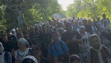 „Вера вечна“ чује се у литији у Украјини