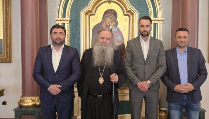 Митрополит Фотије се састао са градоначелником Бијељине