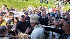 Митрополит Методије отворио споменик Павлу Ђуришићу