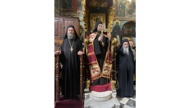 Епископ Нектарије служио на Светој Гори у Манастиру Светог Пантелејмона