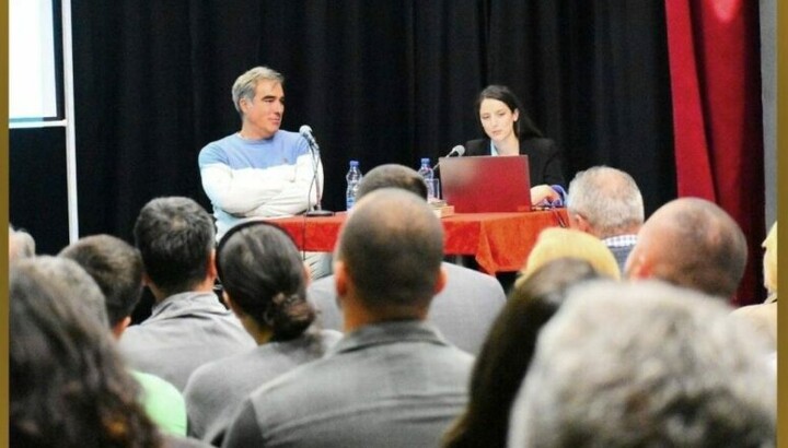 Трибина Агора. Фото: Радио Светигора.