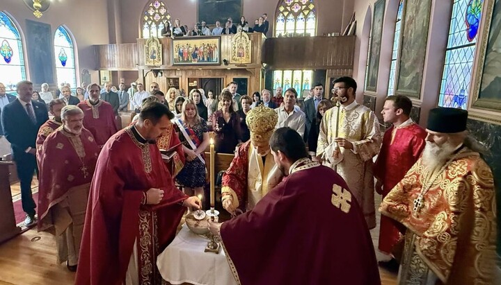 Богослужење у Патерсону, Њу Џерси. Фото: ЦО Патерсон