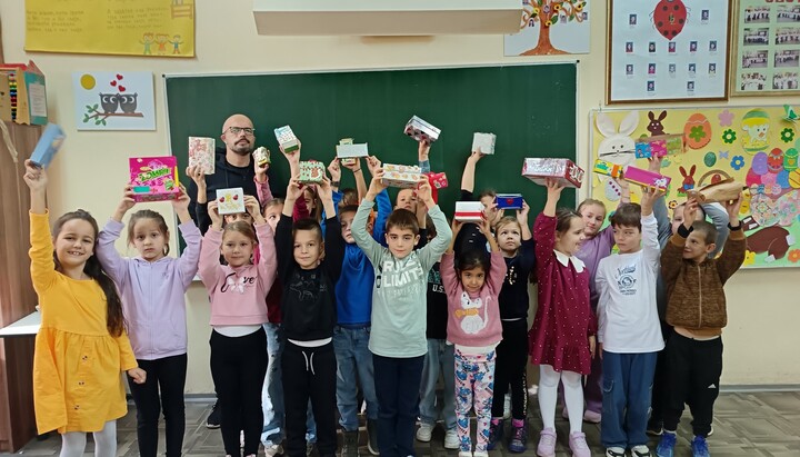 Даривање у Љигу. Фото: Епархија ваљевска. 