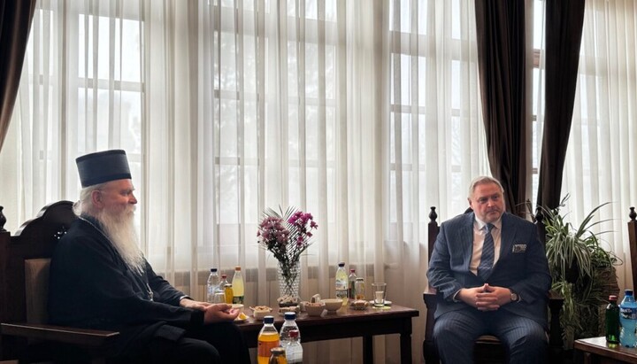 Митрополит Теодосије и известиоц ЕП за Косово. Фото: Епархија рашко-призренска.