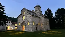 Напади на српске светиње на Косову и Метохији. Између физичког разарања и ревизије историје