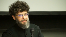 Свештеник СПЦ: Нема ничег лепшег него кад човек скрушеног срца стане пред Господа! 