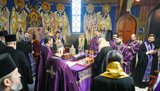 Молитвено сабрање и исповест свештенства у храму Светог Саве