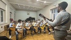 Епископ Јеротеј посетио Музичку школу „Михаило Вукдраговић“